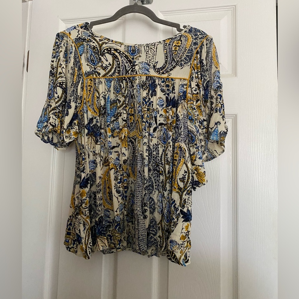 Maurices Floral Top Front Tie M/L